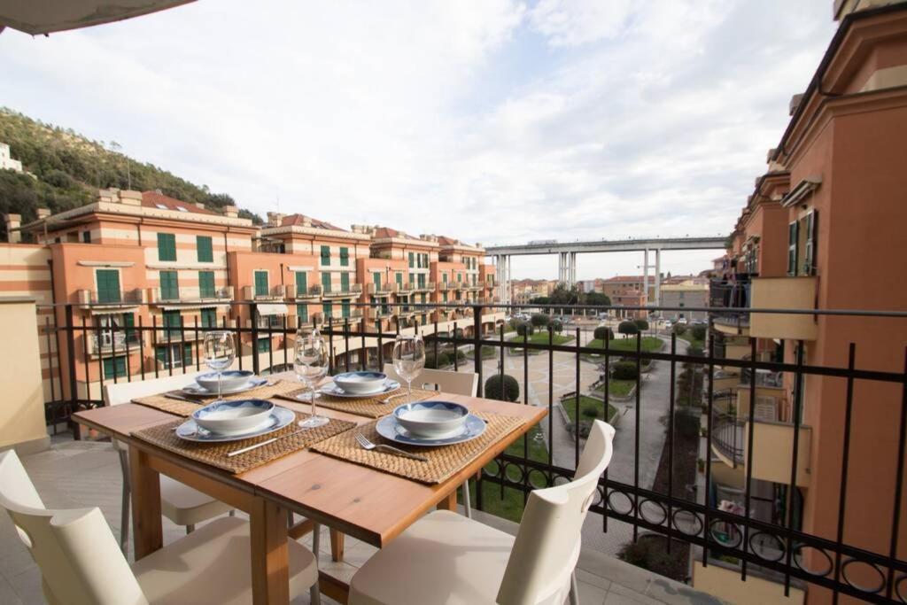 Appartamento Ristrutturato Con Terrazzo Varazze Exterior foto